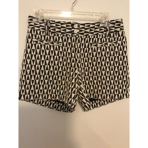 Anthropologie Cartonnier Neda Black/White Geometric Print Shorts - Size 6 - Picture 1 of 12